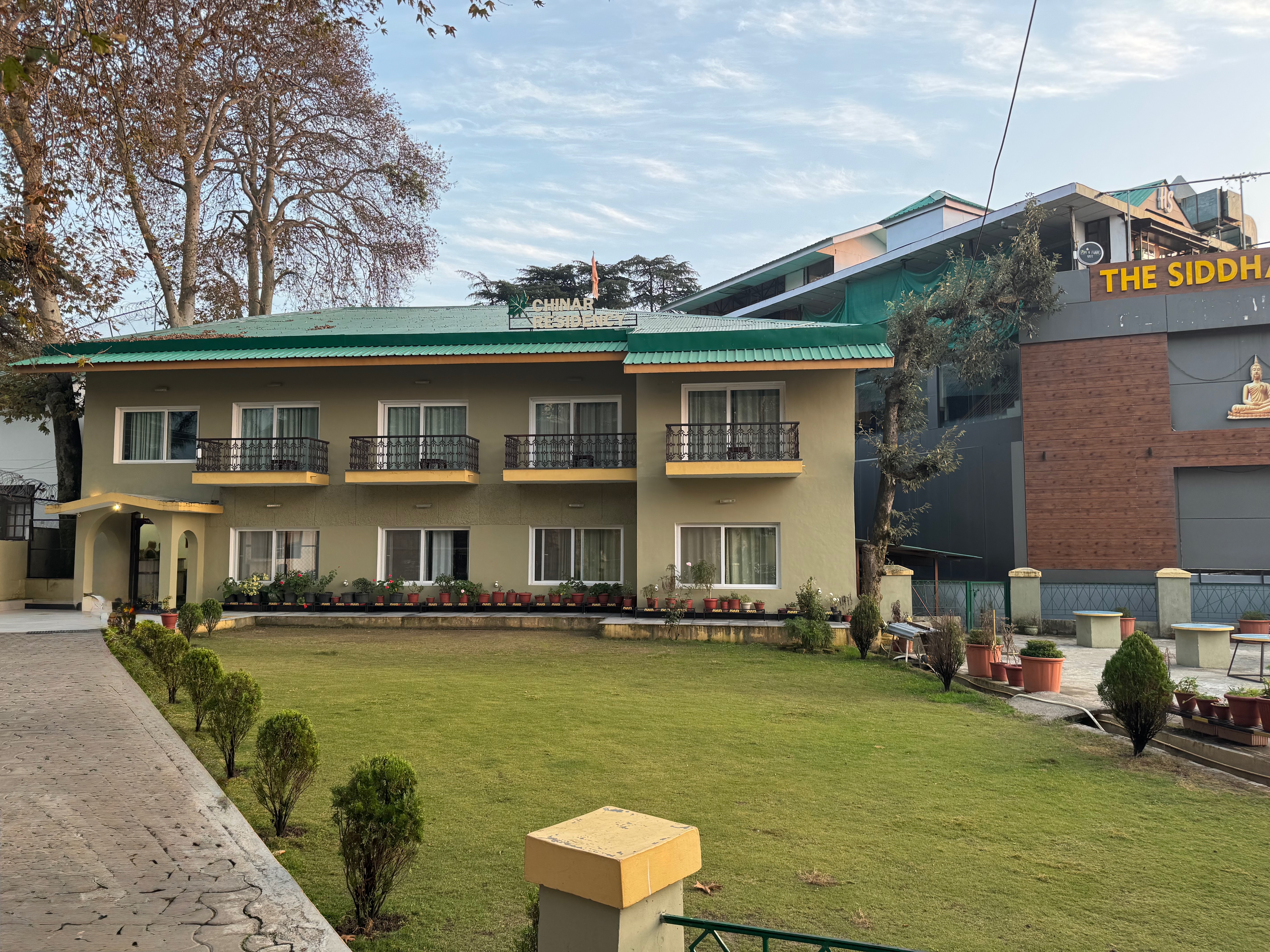 Hotel Lawn